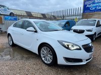 VAUXHALL INSIGNIA