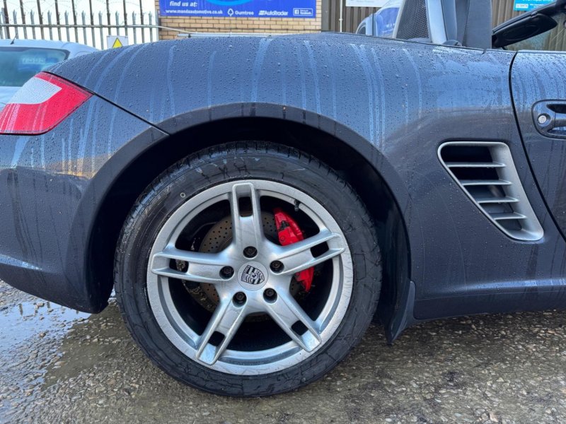 PORSCHE BOXSTER