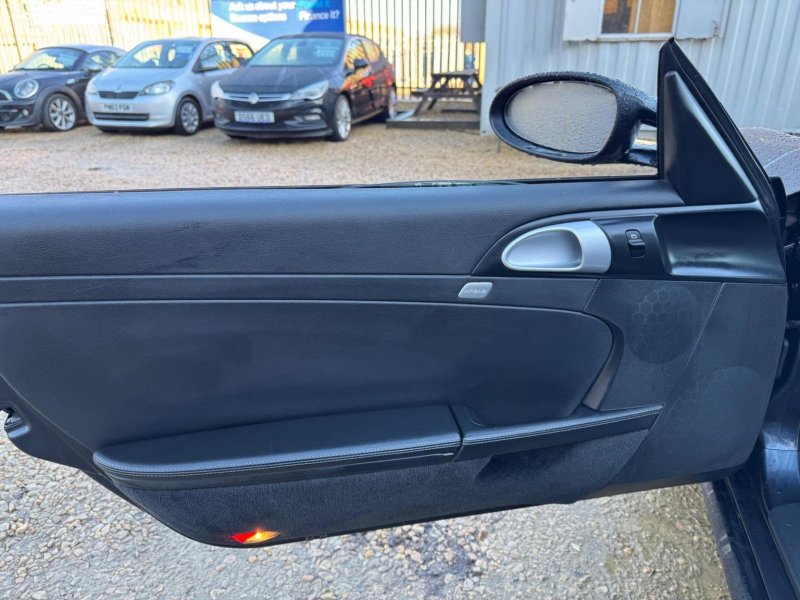 PORSCHE BOXSTER