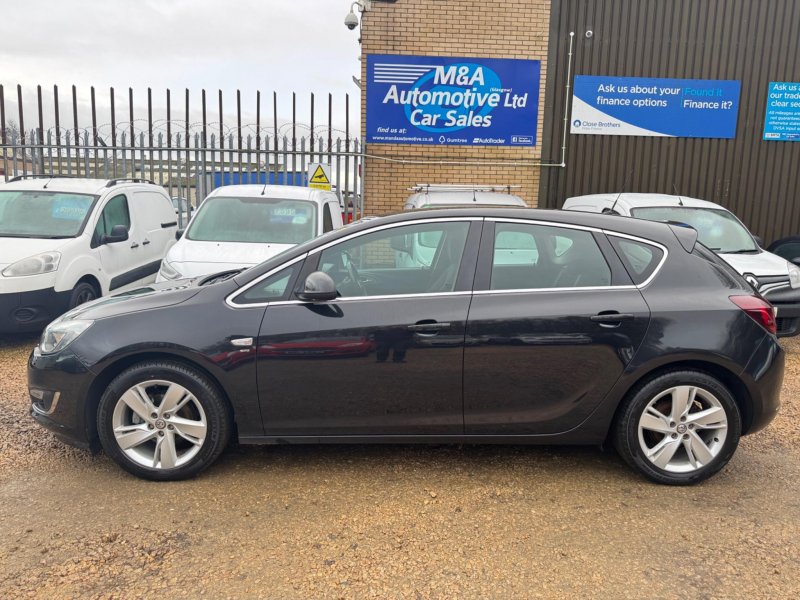 VAUXHALL ASTRA