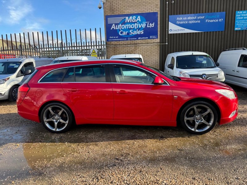 VAUXHALL INSIGNIA