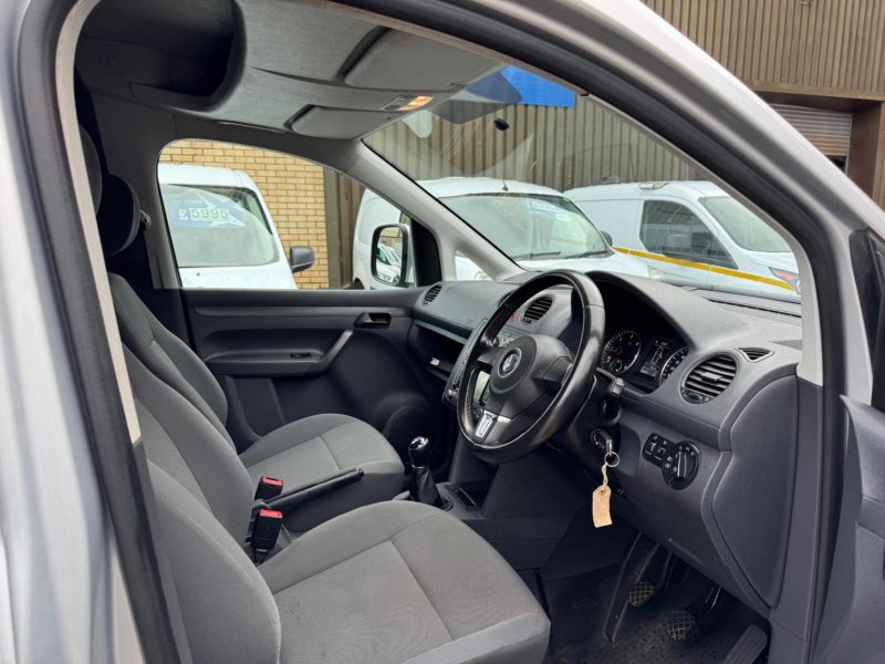 VOLKSWAGEN CADDY MAXI