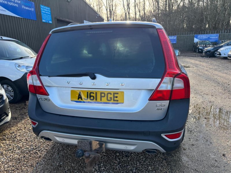 VOLVO XC70
