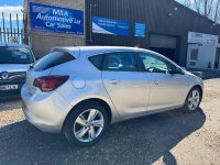 VAUXHALL ASTRA