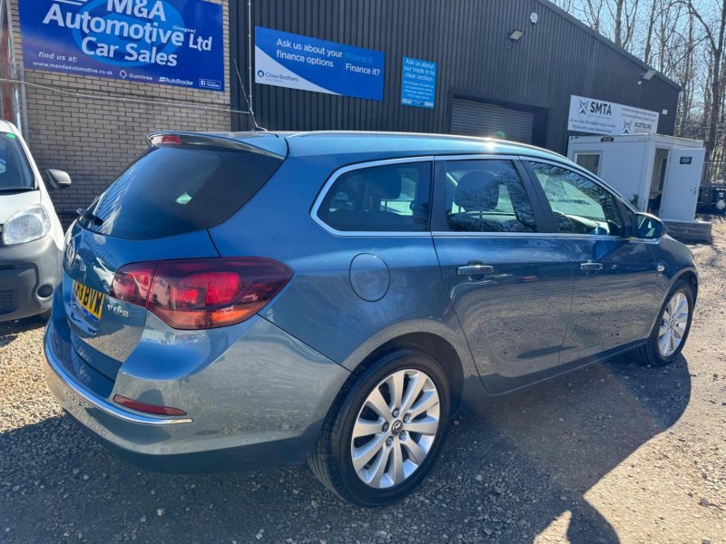 VAUXHALL ASTRA