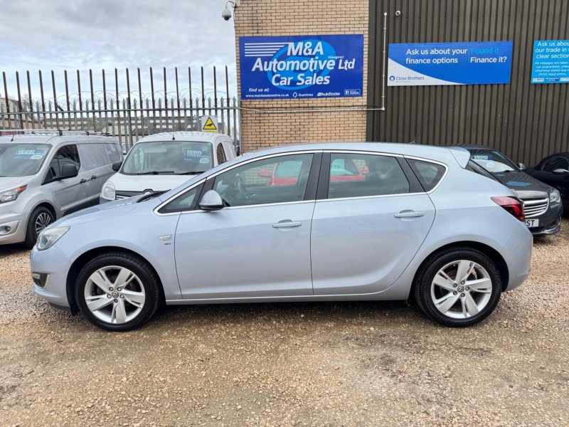 VAUXHALL ASTRA
