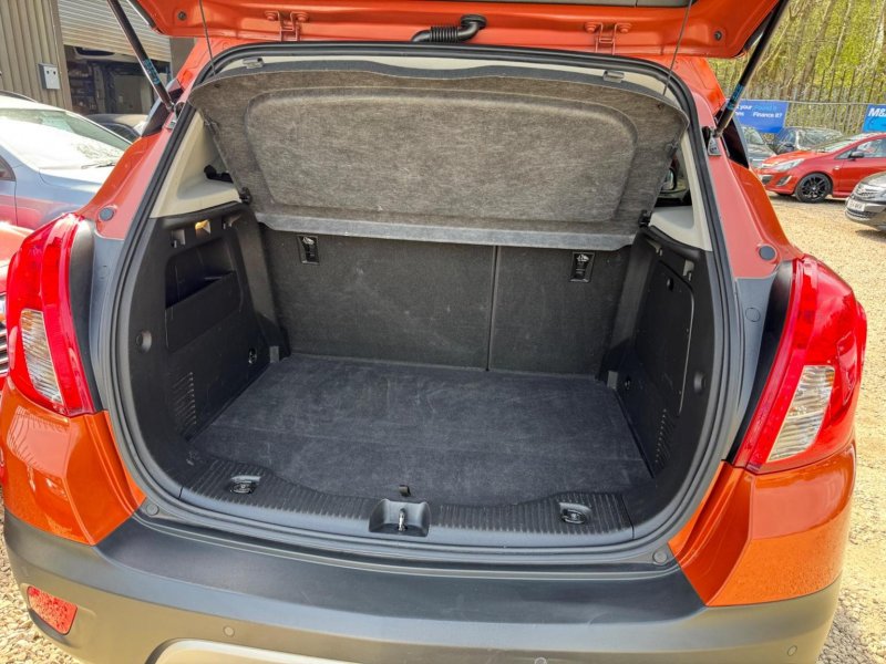 VAUXHALL MOKKA