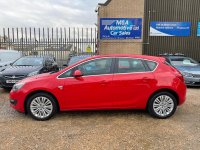 VAUXHALL ASTRA