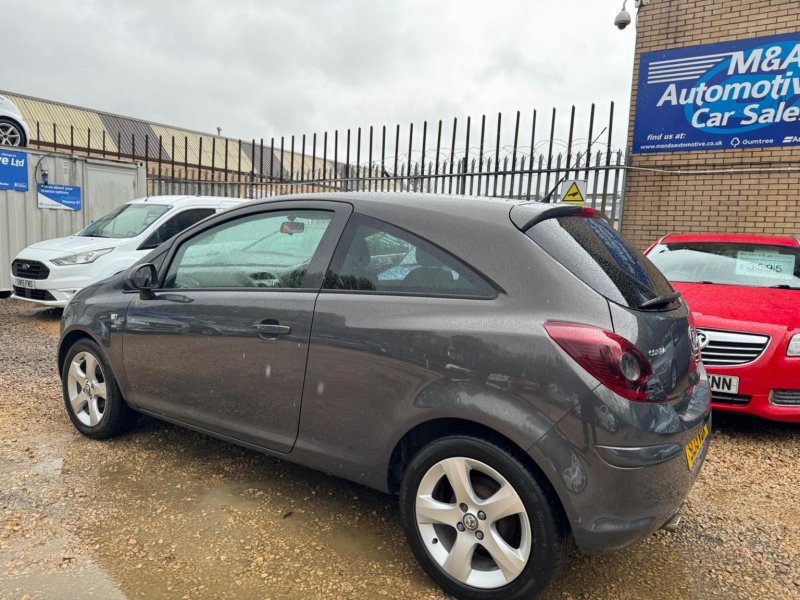 VAUXHALL CORSA