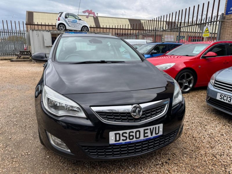VAUXHALL ASTRA