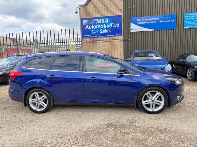 FORD FOCUS