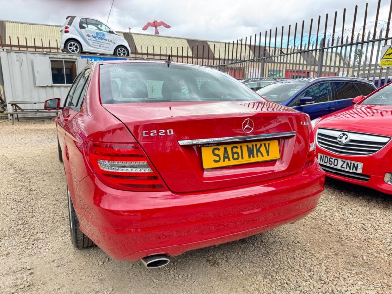 MERCEDES-BENZ C CLASS