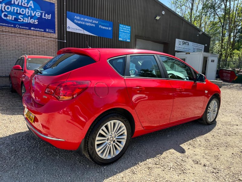 VAUXHALL ASTRA