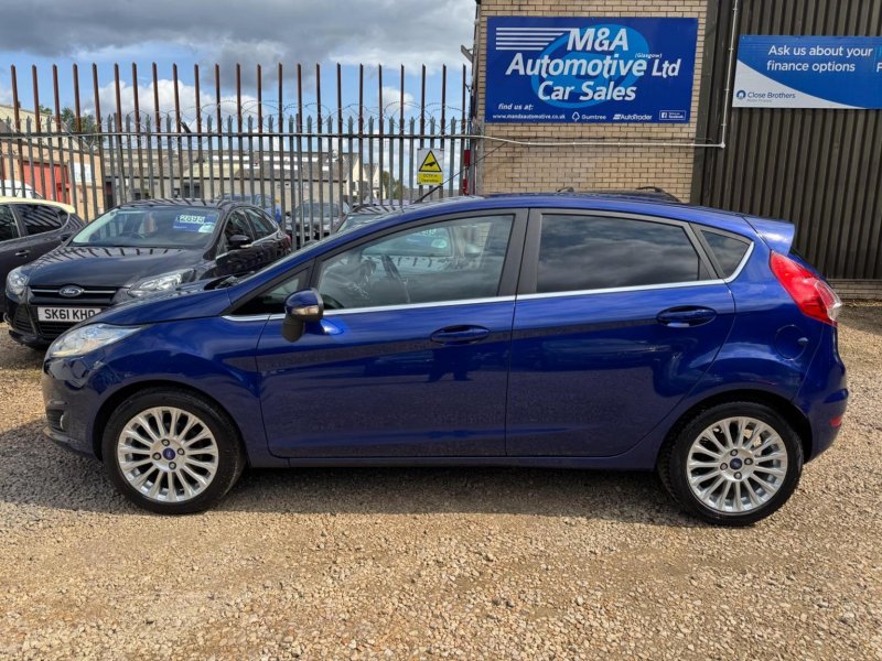 FORD FIESTA