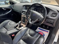 VOLVO V40 CROSS COUNTRY