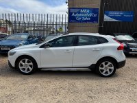 VOLVO V40 CROSS COUNTRY