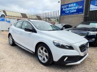 VOLVO V40 CROSS COUNTRY