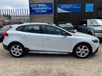 VOLVO V40 CROSS COUNTRY
