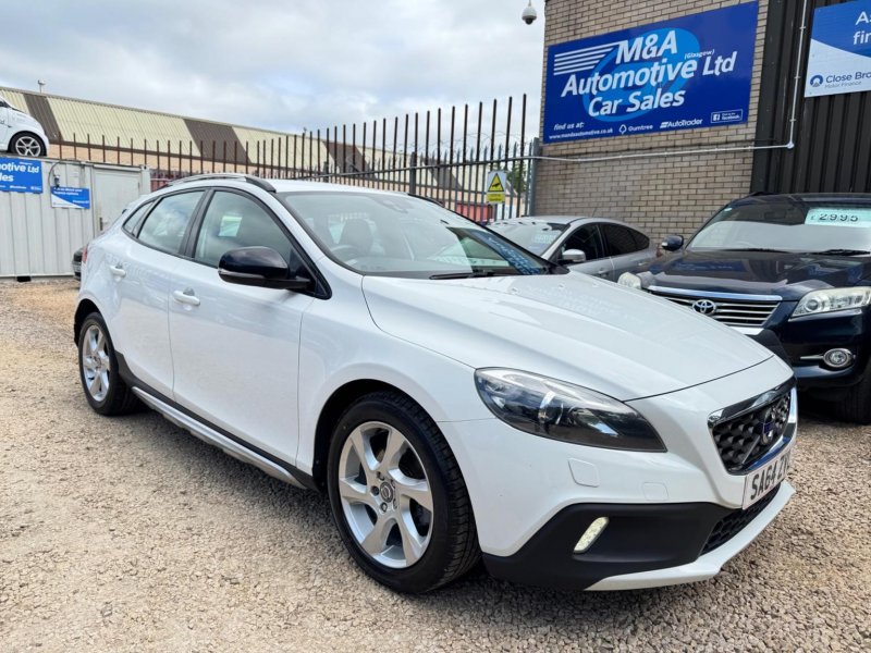 VOLVO V40 CROSS COUNTRY