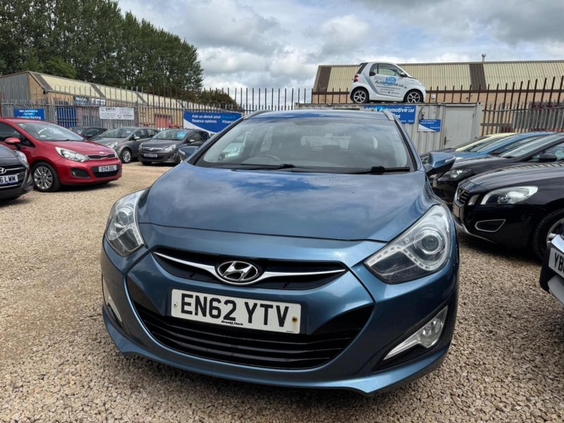 HYUNDAI I40