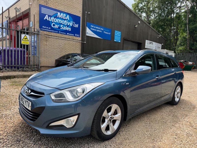 HYUNDAI I40