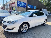 VAUXHALL ASTRA