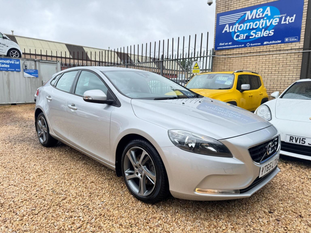 2015 Volvo V40